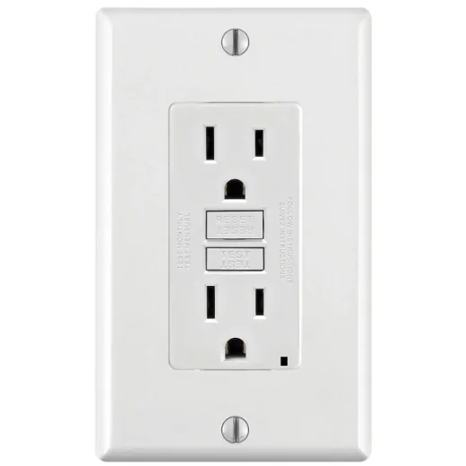 Leviton Duplex GFCI Receptacle SmartlockPro 2 Pole 3 Wire - White